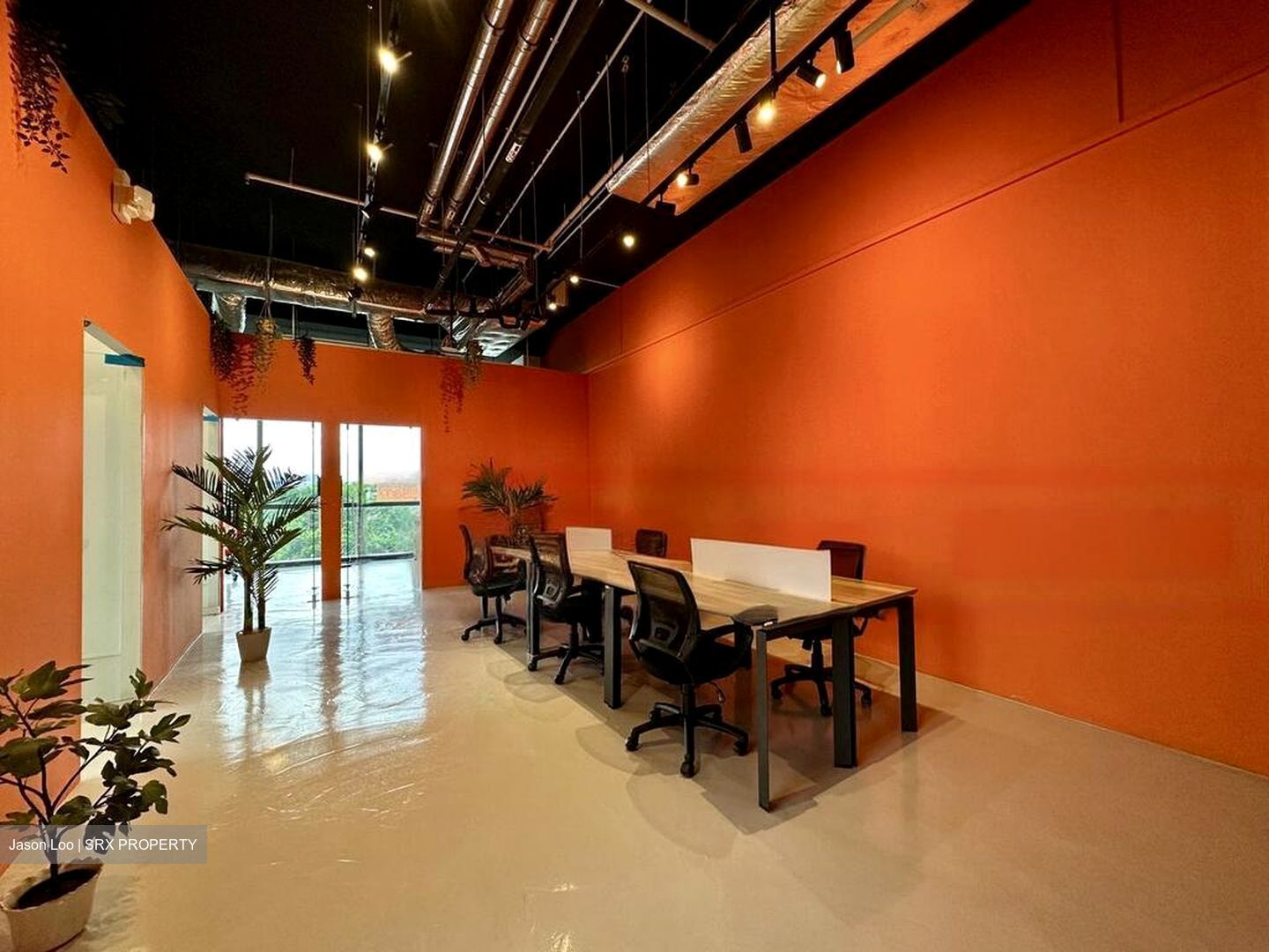 Woods Square (D25), Office #467123391